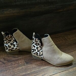 Leopard Print Tan Ankle Boots